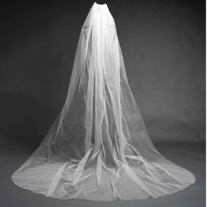Malis-Henderson Designer Cathedral Veil